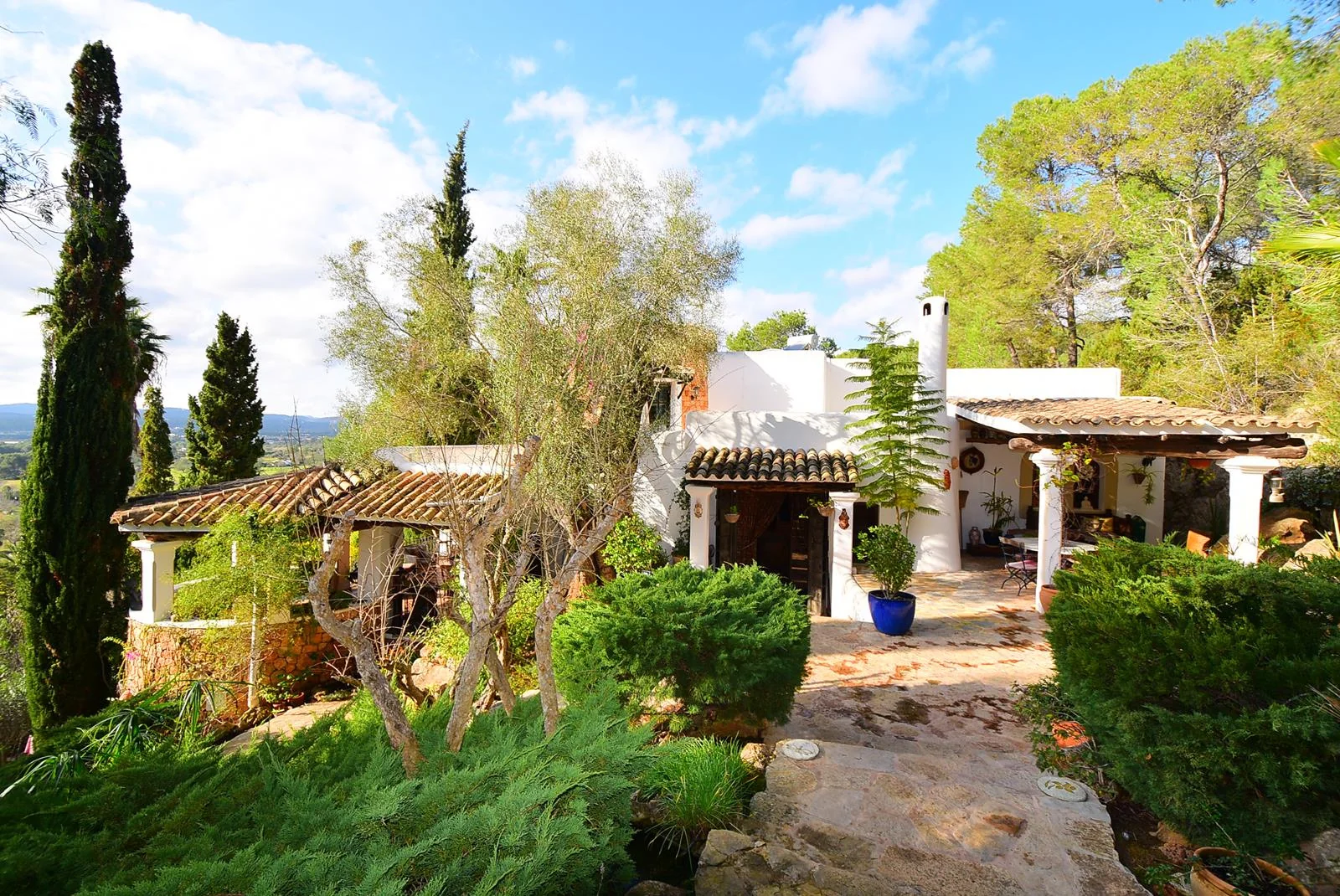 Villa Novels photo 2